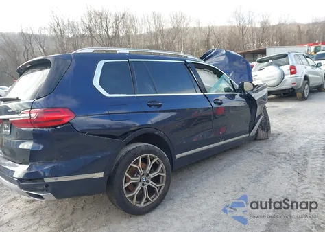 2022 BMW X7 xDrive40I z USA, uszkodzony, nr VIN 5UXCW2C09N9K30110